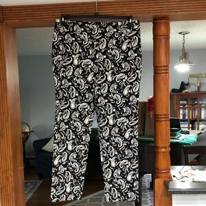 JM Collection Black and cream paisley pull on pants – size XL worn once